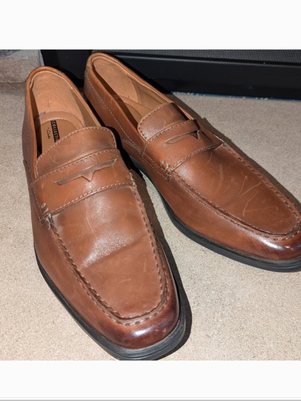 Clarks Collection soft cushion mens leather loafers, size 9.5